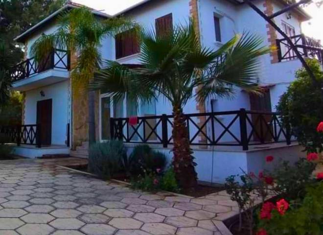 Bargain Price – Detached 3+1 Villa with Private Pool